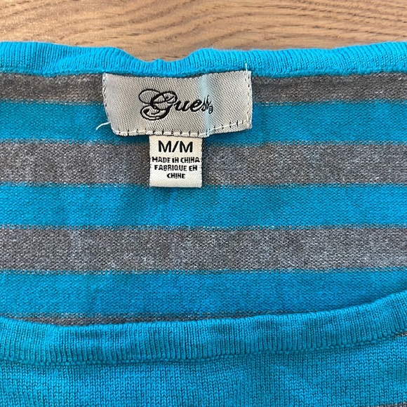 Guess Sweater - Picture 2 of 4